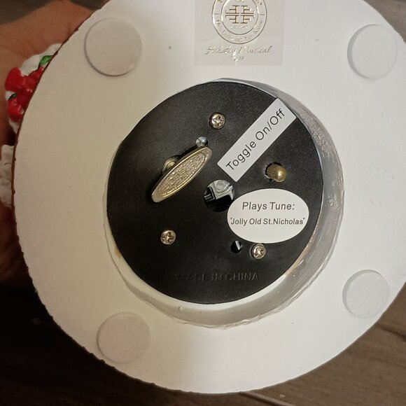 Fitz and Floyd Holiday Home Musical Figurine Brand New Open Box 10.75" Tall - Picture 16 of 16